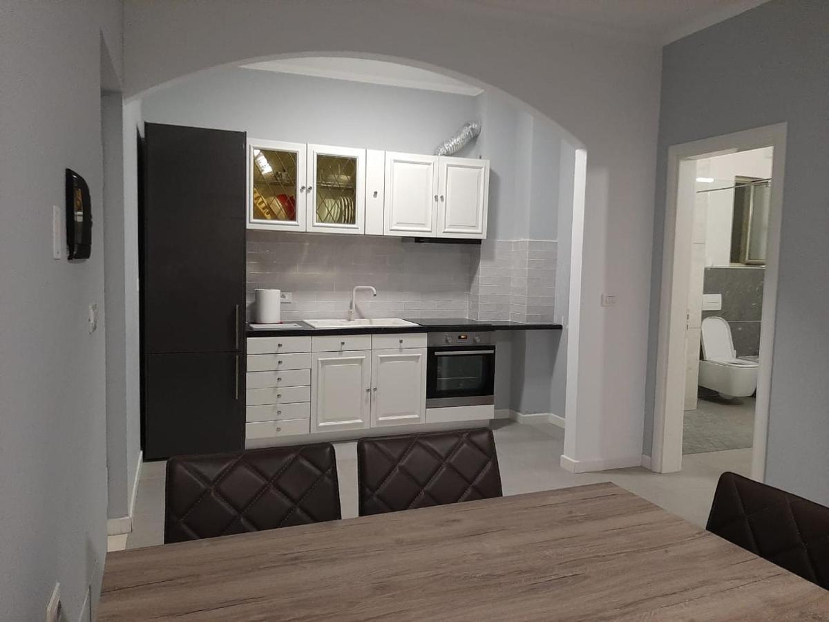 Junik Apartment Orikum Zewnętrze zdjęcie